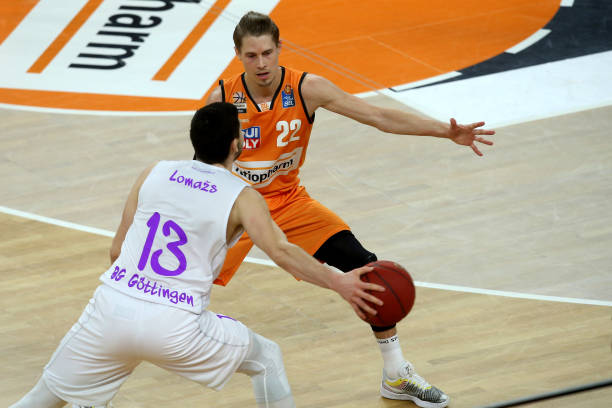 个人和球队 个人和球队