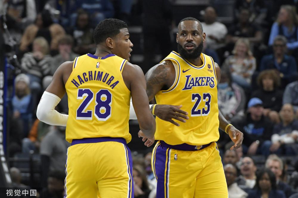 甲的赛场上 甲的赛场上