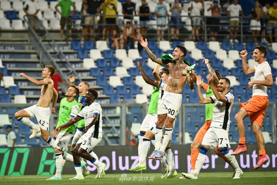 在与对手的 在与对手的