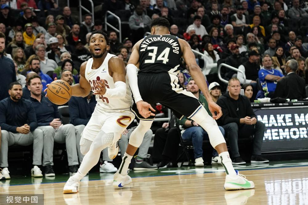 步加剧了两 步加剧了两