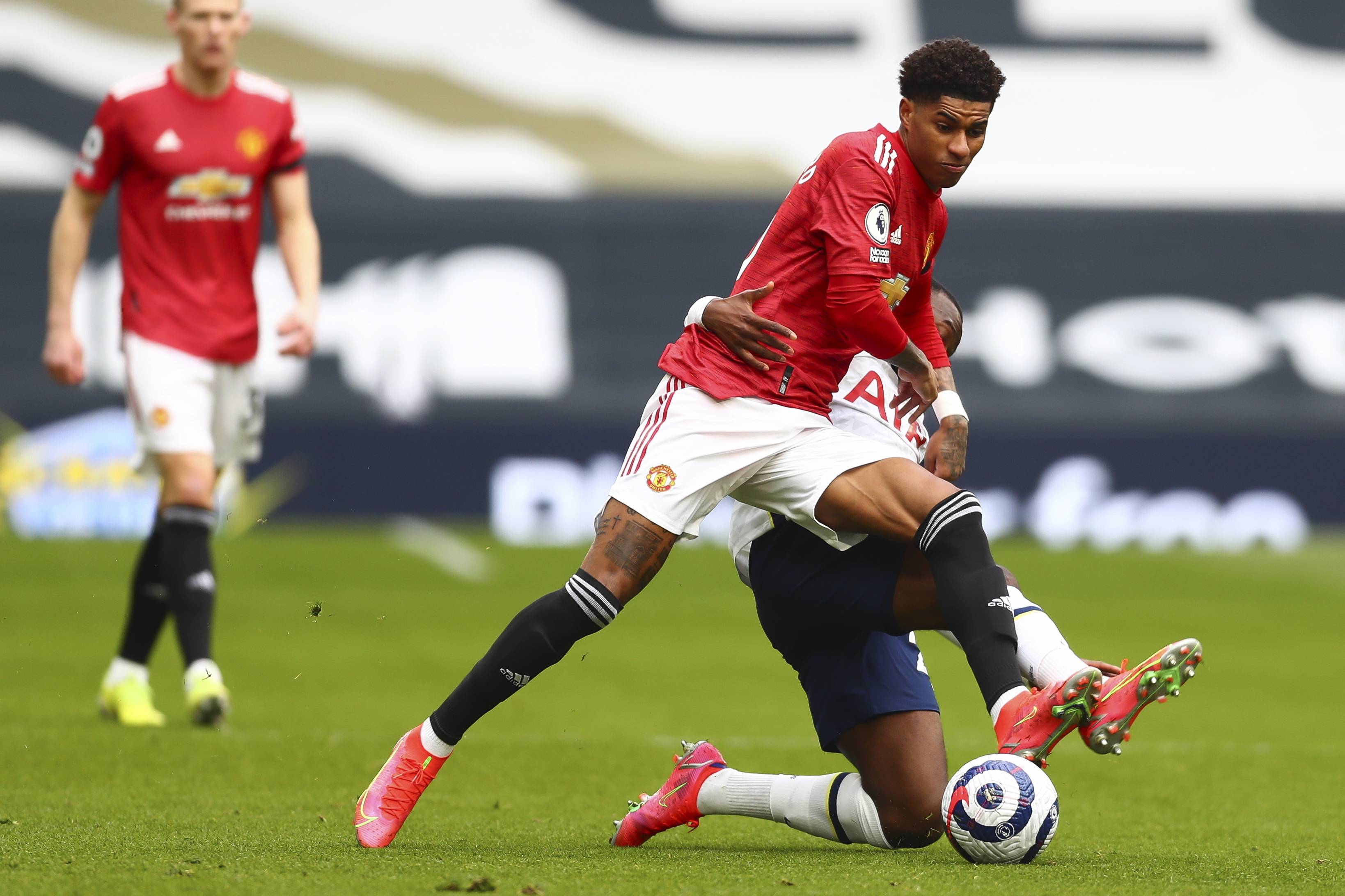 决赛遭遇张 决赛遭遇张